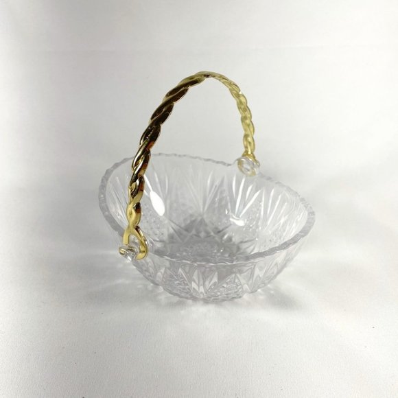 Mikasa Scalloped Edge Pressed Glass Basket With Removable Gold Tone Metal Handle - Picture 2 of 4